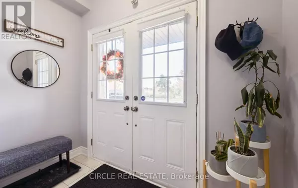 Brampton (sandringham-wellington), ON L6Z0A5,22 BRUSSELS AVENUE