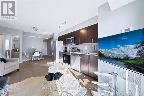 Toronto (dovercourt-wallace Emerson-junction), ON M6H0C2,1420 Dupont ST #1312