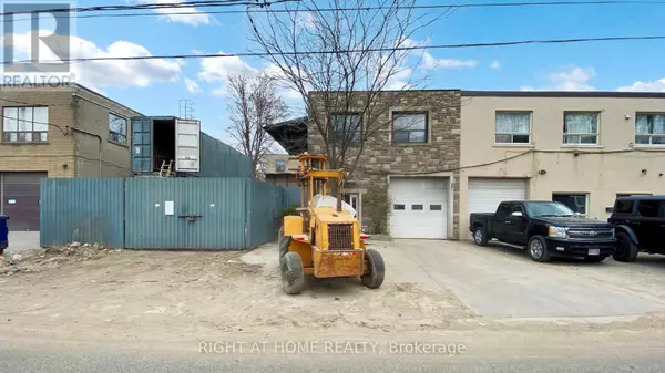 48 HYDE AVENUE, Toronto (keelesdale-eglinton West), ON M6M1J4