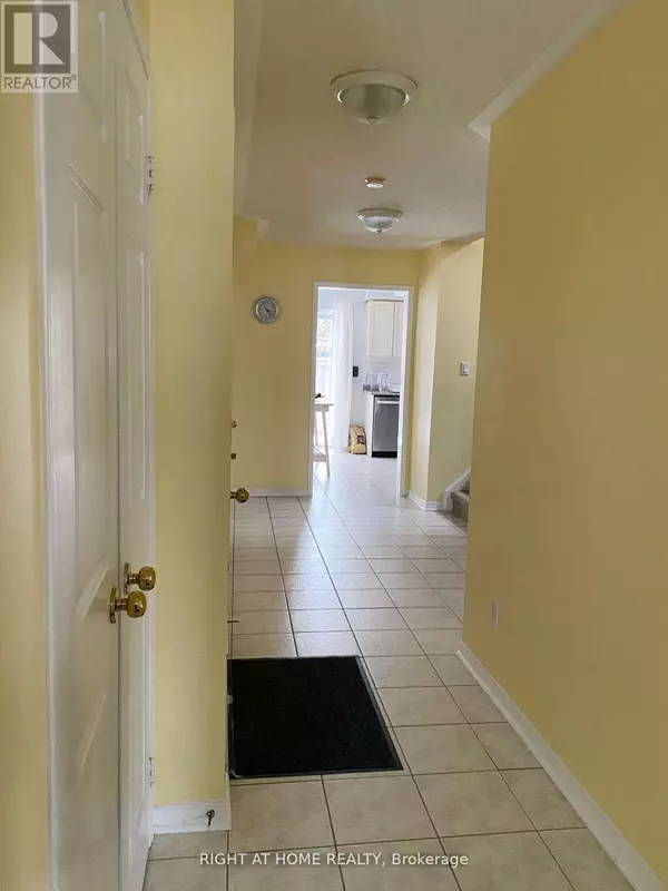 Mississauga (central Erin Mills), ON L5M6E2,2346 BANKSIDE DRIVE