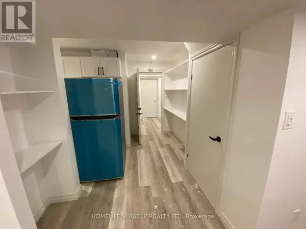 Brampton (bram East), ON L6P3K2,45 Snapdragon SQ #BSMT