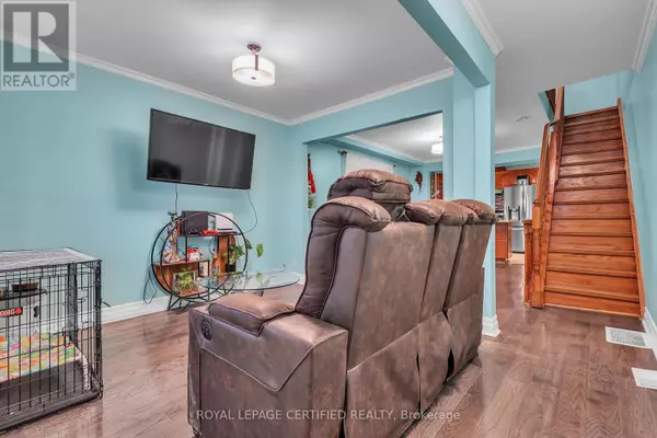 Toronto (weston-pellam Park), ON M6N3A9,469 OLD WESTON ROAD