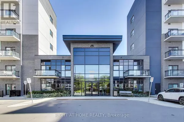 102 Grovewood Common CIR #401, Oakville (go Glenorchy), ON L6H0X2