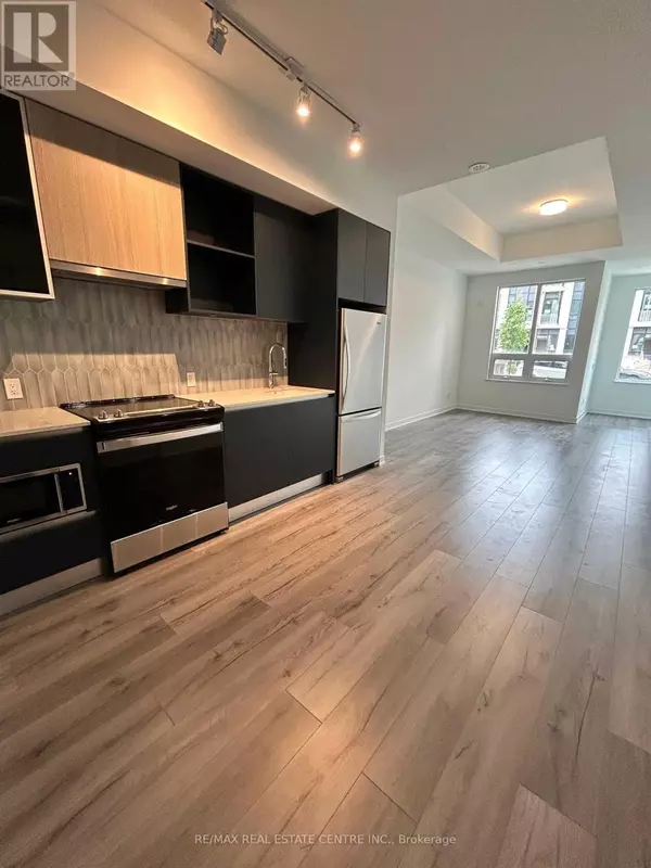 Oakville (go Glenorchy), ON L6M4M2,3020 Trailside DR #125