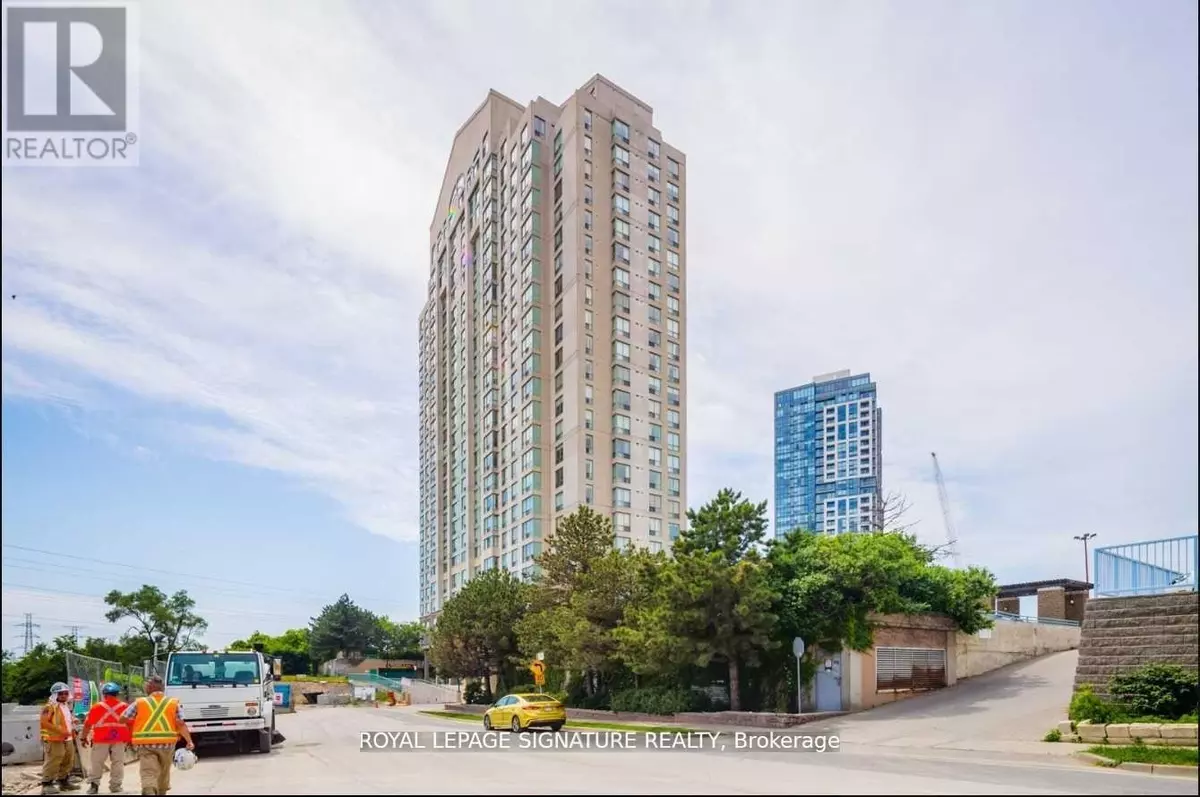 Toronto (islington-city Centre West), ON M9B6K4,101 Subway CRES #2004