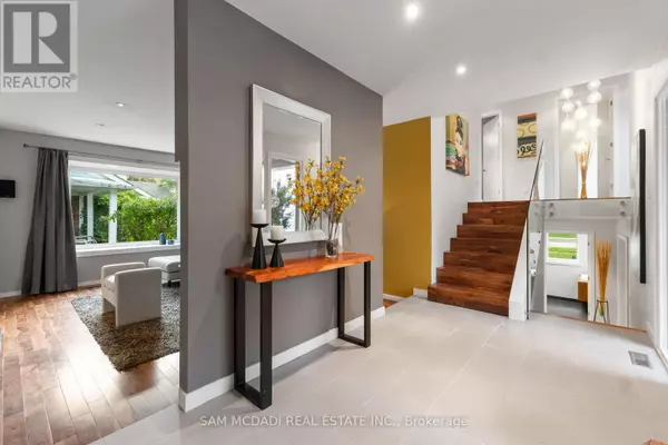 Mississauga (erindale), ON L5C2Y2,2480 PARMEER DRIVE