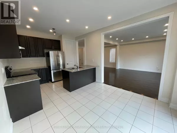 Milton (cl Clarke), ON L9T8V3,306 Cedar Hedge RD #Main