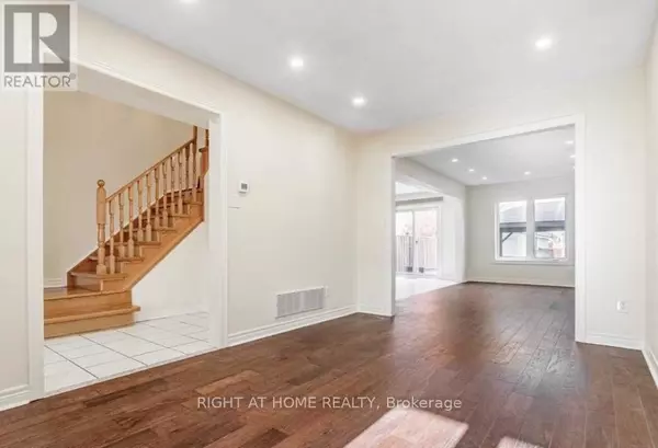 Mississauga (lisgar), ON L5N7H4,7049 GRAYDON COURT