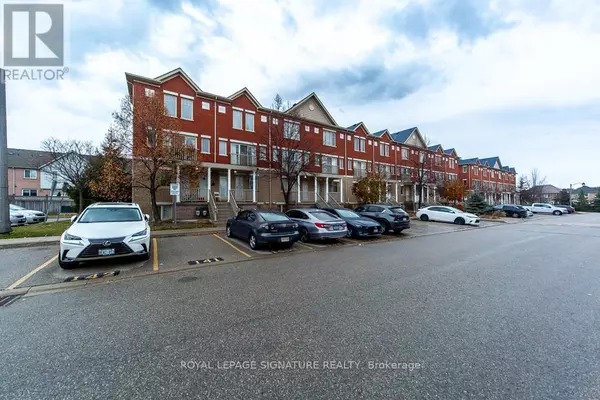 Mississauga (churchill Meadows), ON L5M8A5,5050 Intrepid DR #22