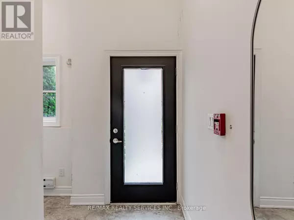 Toronto (long Branch), ON M8W0B8,71 Elder AVE #69