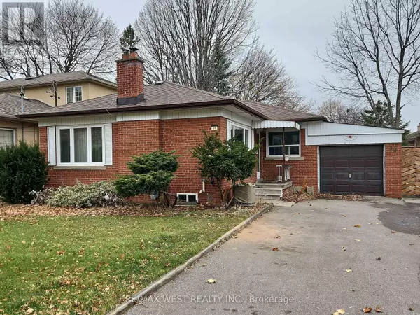 30 GOLFWOOD HEIGHTS, Toronto (kingsview Village-the Westway), ON M9P3M1