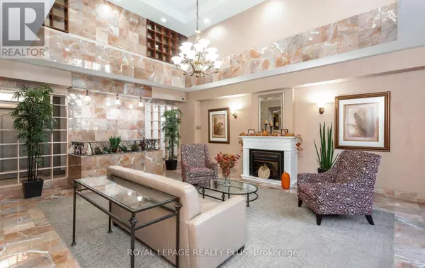 Brampton (queen Street Corridor), ON L6T4T4,5 Lisa ST #PH8