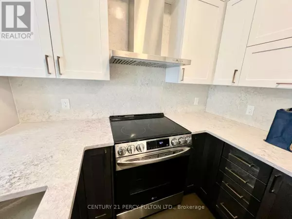 Milton (walker), ON L9E1Z3,470 Gordon Krantz AVE #112