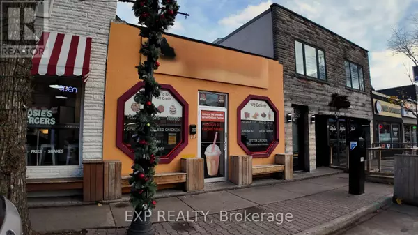 59 LAKESHORE ROAD E, Mississauga (port Credit), ON L5G1C9