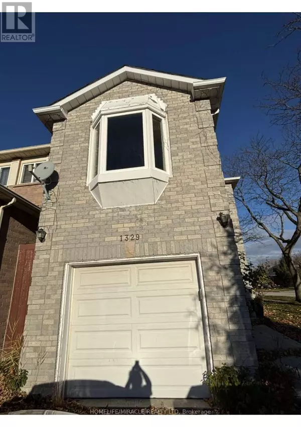 1329 HAZEL MCCLEARY DRIVE, Oakville (cv Clearview), ON L6J7A9