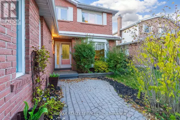 Brampton (heart Lake West), ON L6Z1H3,18 MITCHELL AVENUE