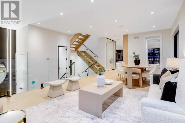 Toronto (new Toronto), ON M8V3G8,33 TWELFTH STREET