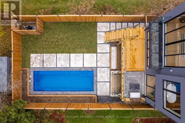 Toronto (new Toronto), ON M8V3G8,33 TWELFTH STREET