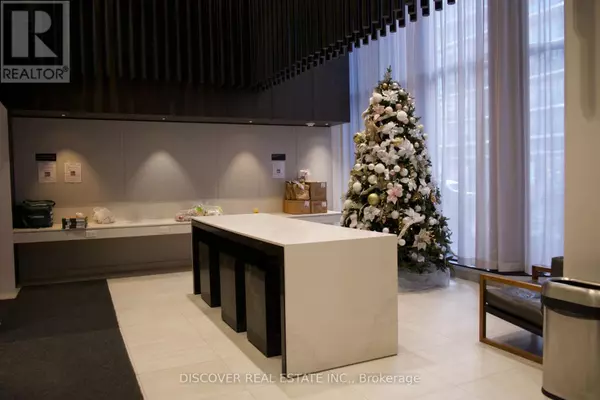 Mississauga (city Centre), ON L5B0L4,4065 Confederation Pkwy #3704