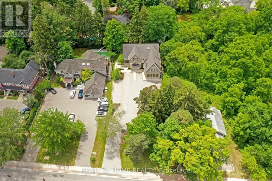 1440 HURONTARIO STREET, Mississauga (mineola), ON L5G3H4