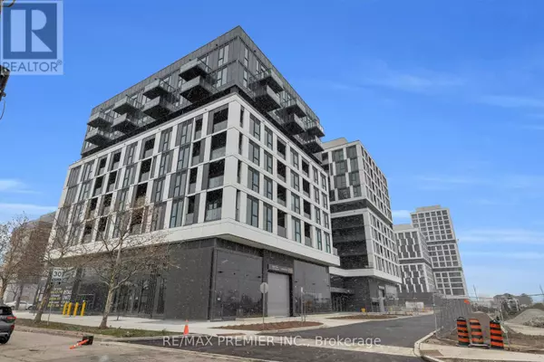 Toronto (islington-city Centre West), ON M8Z6C7,1037 The Queensway #706