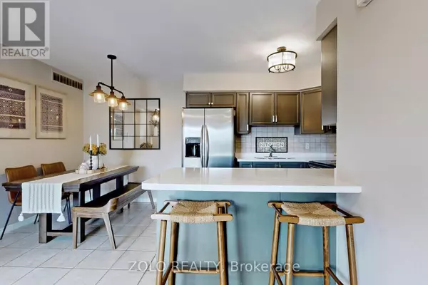 Burlington (rose), ON L7M4T1,2333 Walker's Line #2