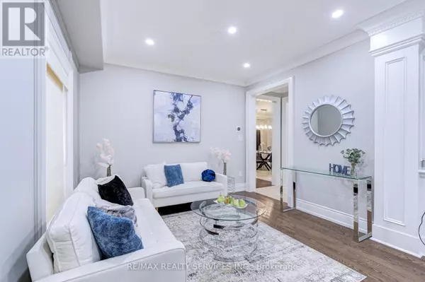 Brampton (credit Valley), ON L6X0R5,16 FALLGATE DRIVE