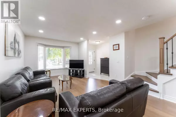 Brampton (sandringham-wellington), ON L6R1K4,39 SOFTNEEDLE AVENUE