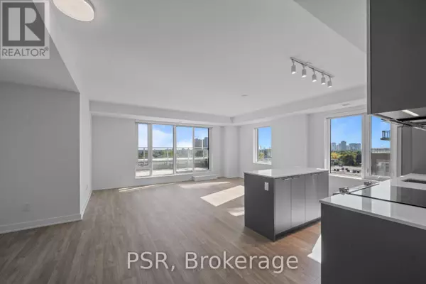 Toronto (dovercourt-wallace Emerson-junction), ON M6P3V7,299 Campbell AVE #817