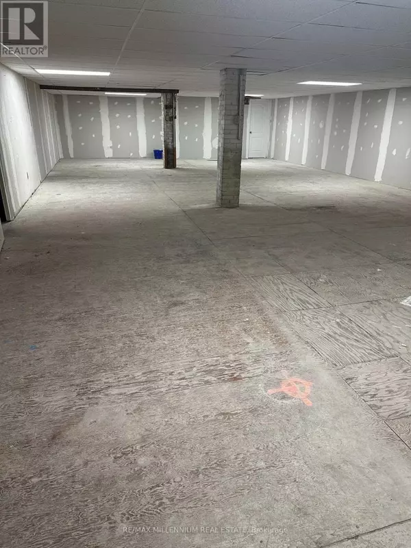 3832 Bloor ST West #Lower, Toronto (islington-city Centre West), ON M9B1L1