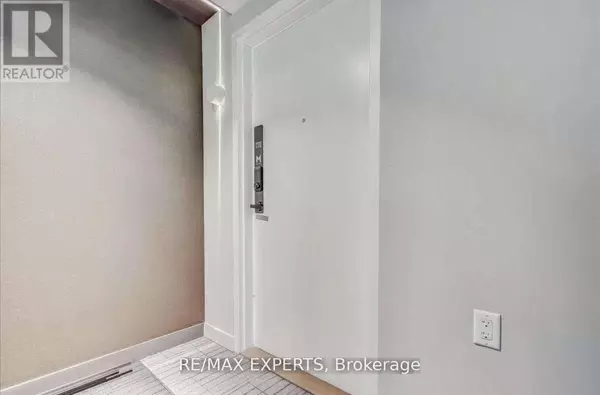 Mississauga (city Centre), ON L5B0M3,3900 Confederation Pkwy #2710