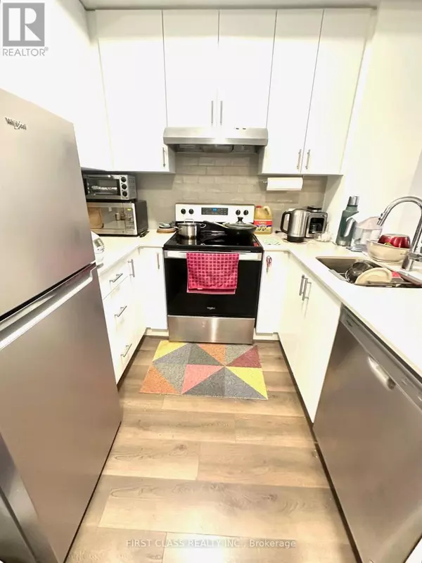 Oakville (jm Joshua Meadows), ON L6H7C2,3220 William Coltson AVE #321