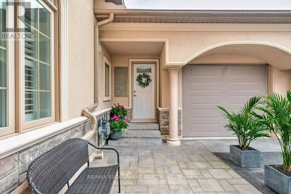 Burlington, ON L7P0H1,2462 NO 2 SIDE ROAD