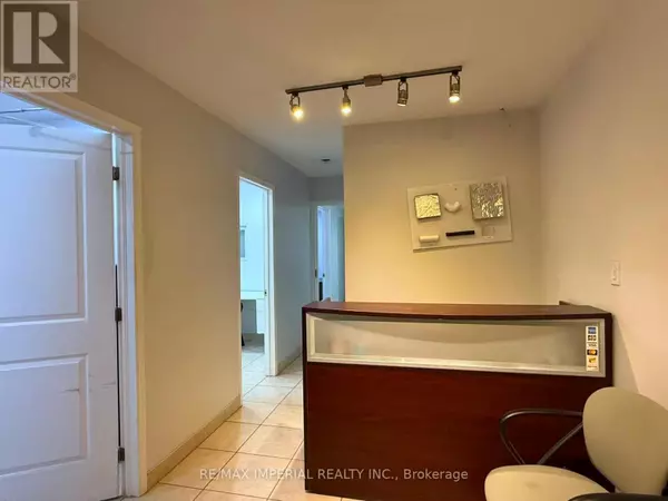 Mississauga (northeast), ON L5T1E1,1662 Bonhill RD #19