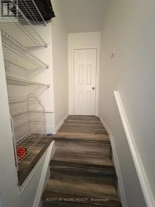 Brampton (avondale), ON L6T1H7,124 AVONDALE BOULEVARD