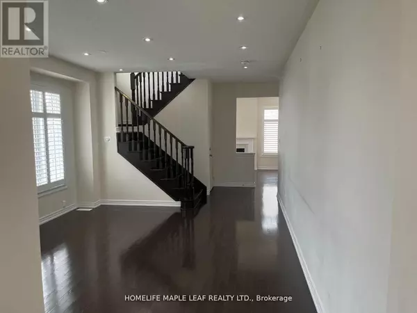 Brampton (credit Valley), ON L6Y5V3,14 NIGHTLAND COURT