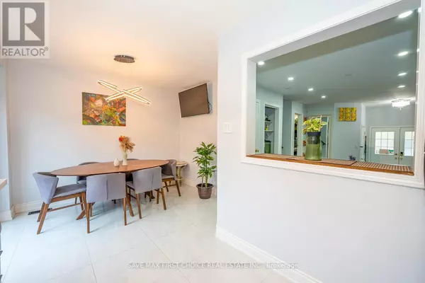 Mississauga (meadowvale Village), ON L5W1S5,939 TAMBOURINE TERRACE