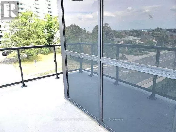 Toronto (brookhaven-amesbury), ON M6L1A9,1461 Lawrence AVE West #302