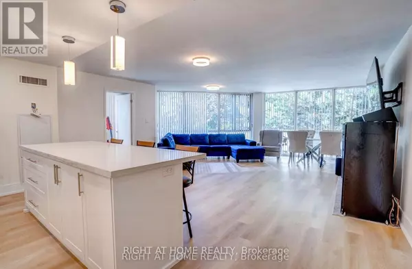 350 Webb DR #201, Mississauga (city Centre), ON L5B3W4