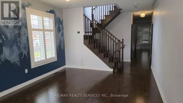 Brampton (credit Valley), ON L6Y5Y3,92 ALLEGRO DRIVE