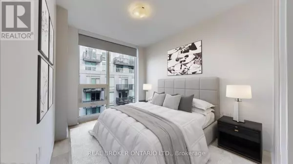 Oakville (wm Westmount), ON L6M5P6,2450 Old Bronte RD #647