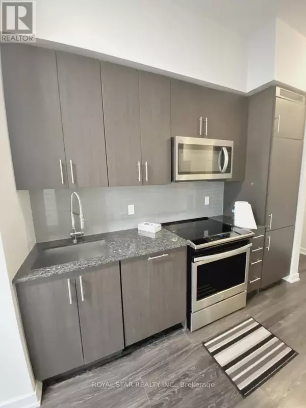 Mississauga (city Centre), ON L5B0K8,4055 Parkside Village DR #621