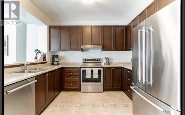 Brampton (sandringham-wellington North), ON L6R3X3,17 Yellowknife RD #Upper