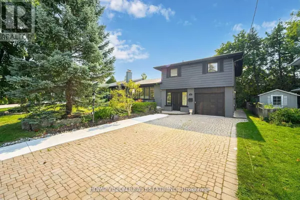 28 Amity RD West #Main, Mississauga (streetsville), ON L5M1P2