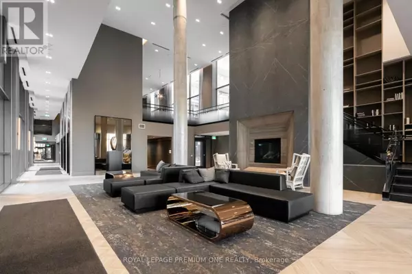 Oakville (wm Westmount), ON L6M5P6,2450 Old Bronte RD #406