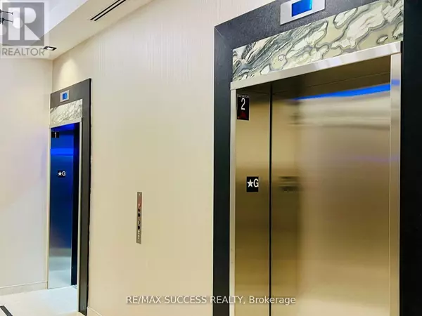 Mississauga (hurontario), ON L5R0H4,15 Watergarden DR #2909