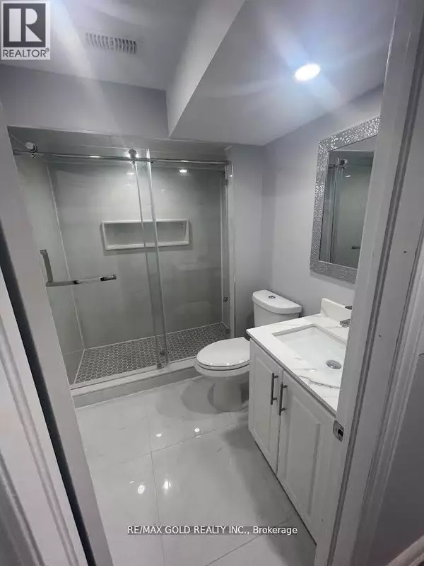 40 Barr CRES #Bsmt, Brampton (heart Lake East), ON L6Z3E5