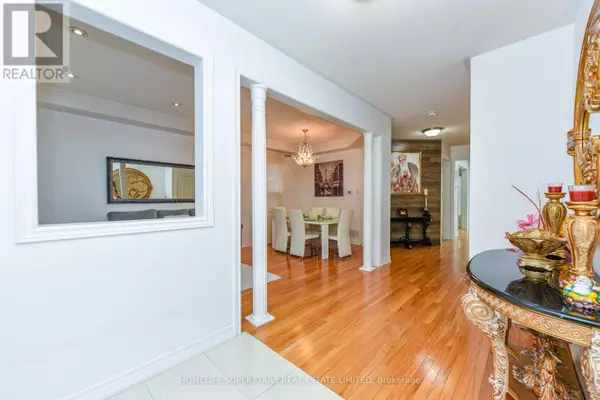 Brampton (bram East), ON L6P2N8,27 DOVEHAVEN CRESCENT