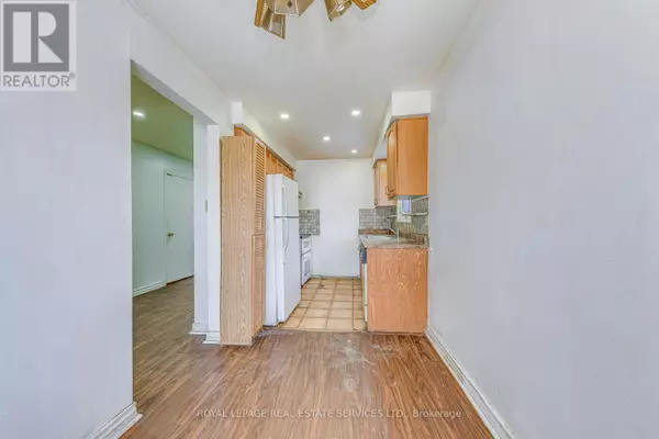 Brampton (fletcher's West), ON L6Y2K9,66 BANTING CRESCENT