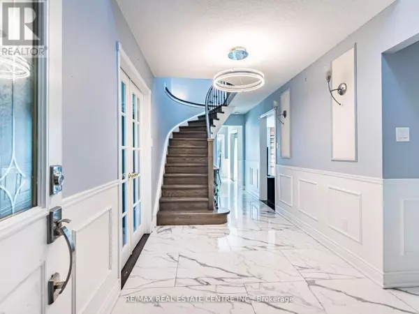 Brampton (brampton West), ON L6X3R4,43 HORSHAM STREET